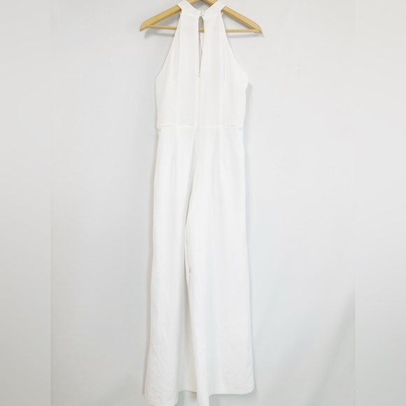 Julia JordanHalter Twist Neck Sleeveless Pocketed Jumpsuit Ivory Size 10 - Picture 3 of 6